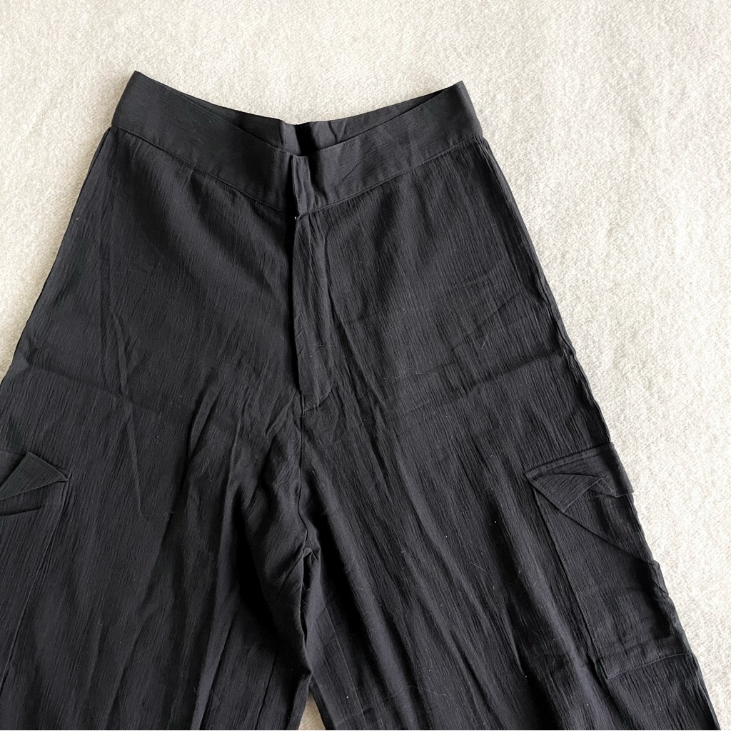 Bahhgoose Black Cotton Gauze Cargo Pants — image 5 of 8